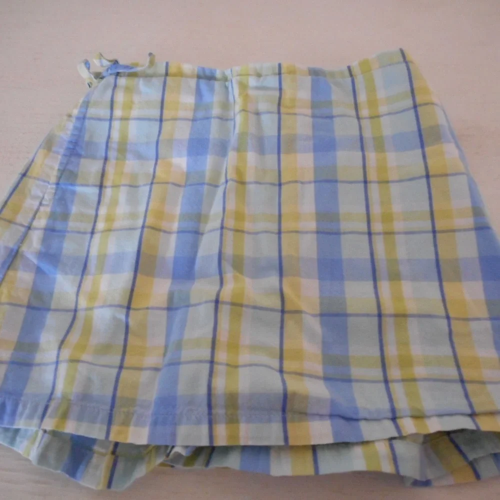 Green Blue White Gymboree Small (3 years) skort